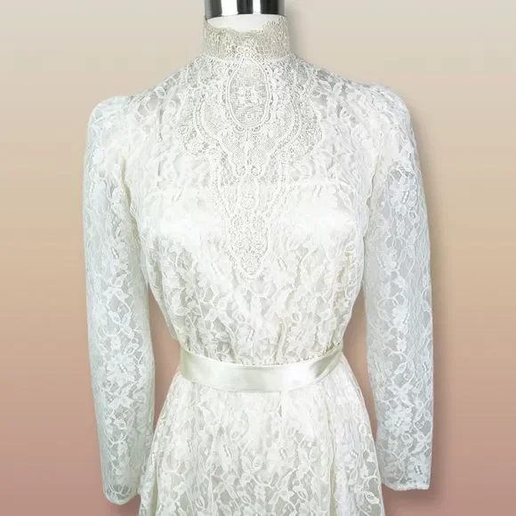1970's Lace Prairie Dress - Cottage Core - Granny Core Dress - Boho Wedding - Picture 3 of 6